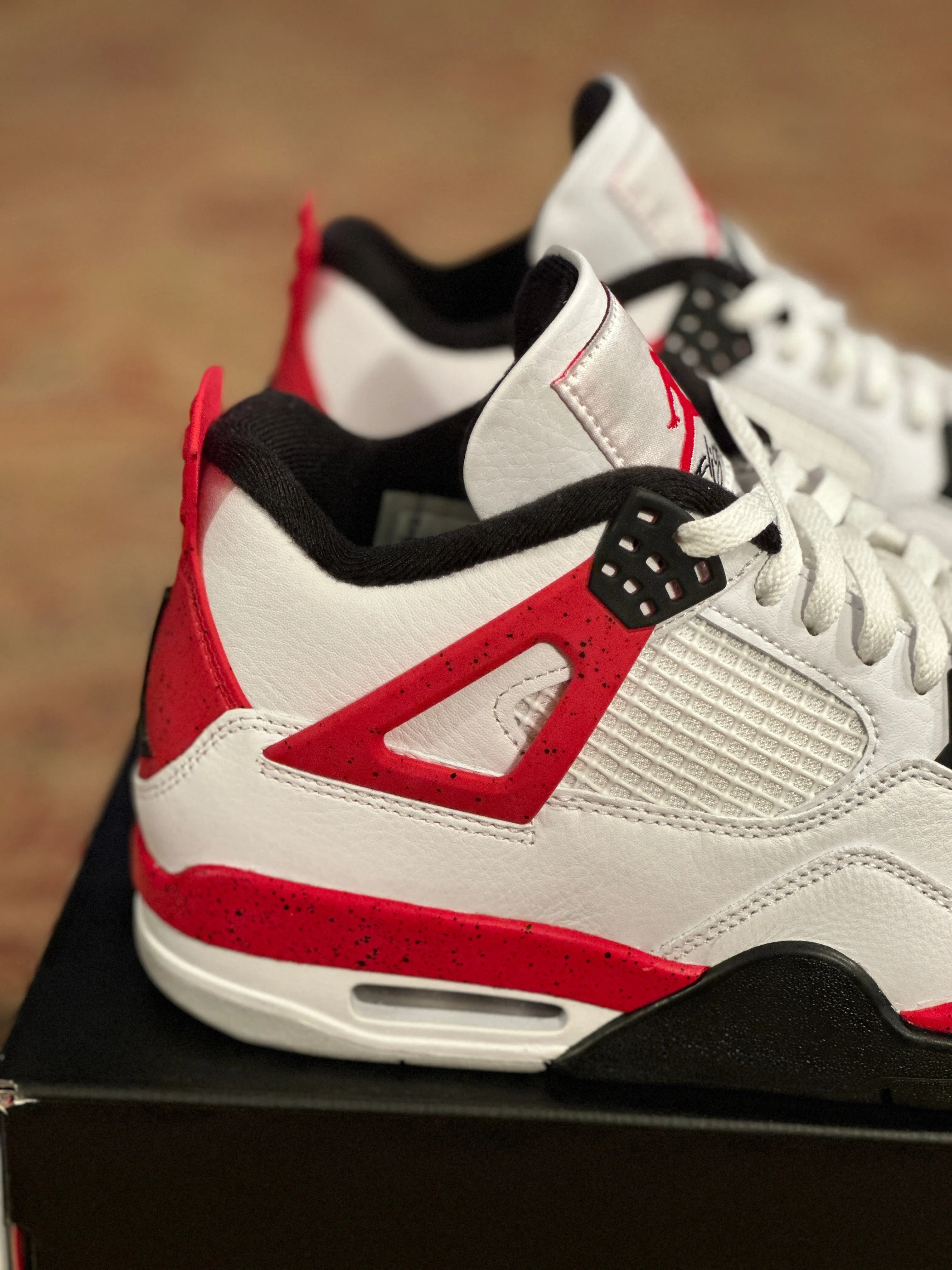 Air Jordan 4 Retro 'Red Cement'