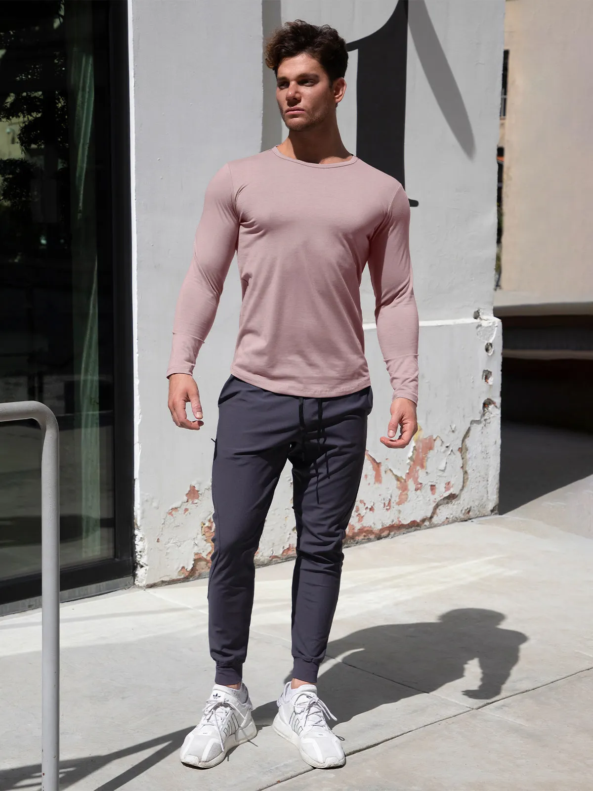 All Day Elite Curve-Hem Tee Stretch Long Sleeve