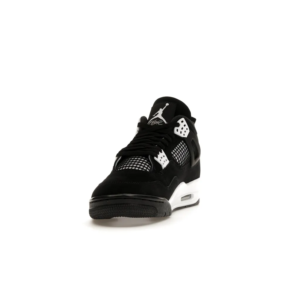 Jordan 4 Retro White Thunder