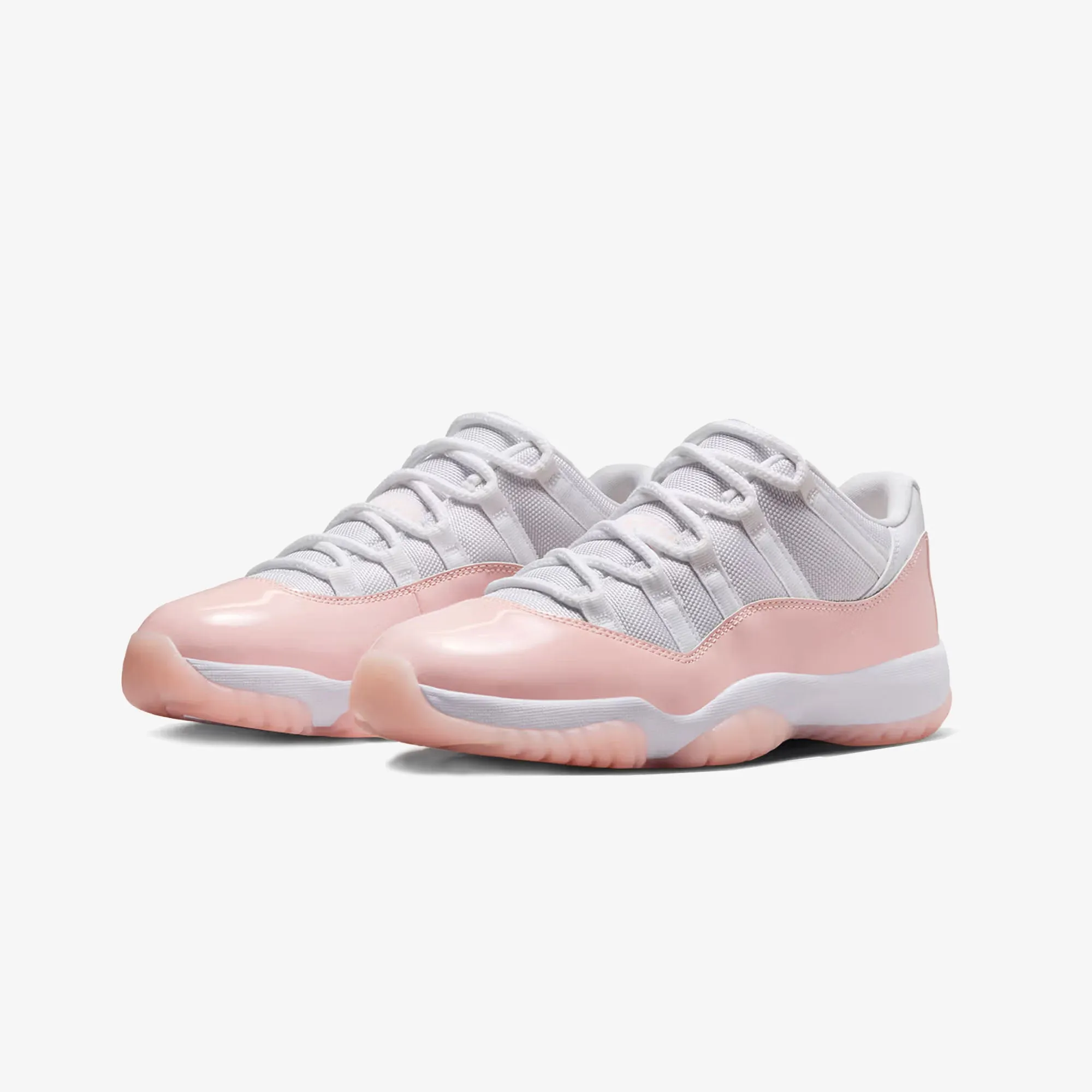 JORDAN | AIR JORDAN 11 RETRO LOW { "LEGEND PINK"