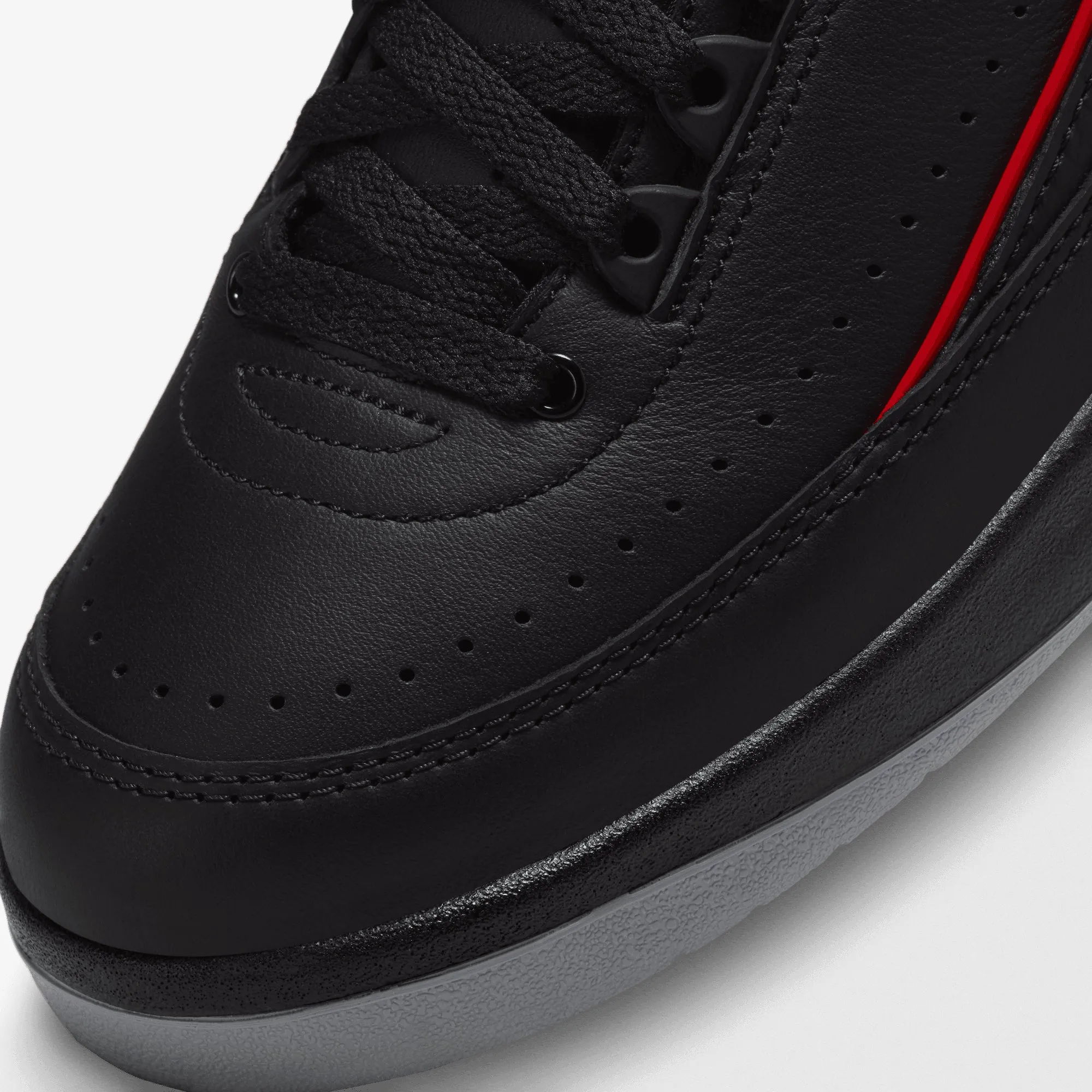 Jordan | AIR JORDAN 2 RETRO 'LOW 'BLACK/FIRE RED-FIR-CEMENT GREY'