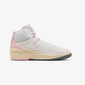 Jordan | WMN'S AIR JORDAN 2 RETRO  { SUMMIT WHITE/GYM RED-MED SOFT PINK