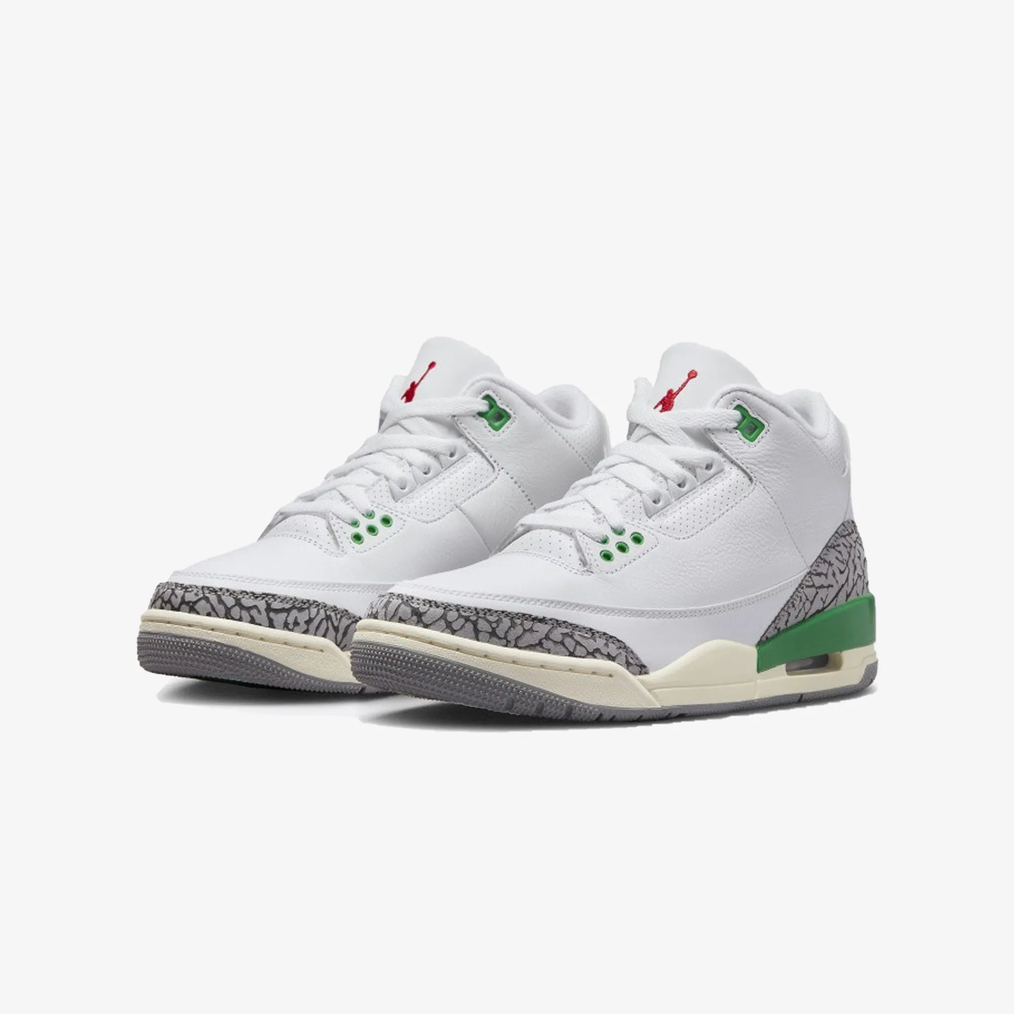 Jordan | WMN'S AIR JORDAN 3 RETRO  { WHITE/VARSITY RED-LUCKY GREEN