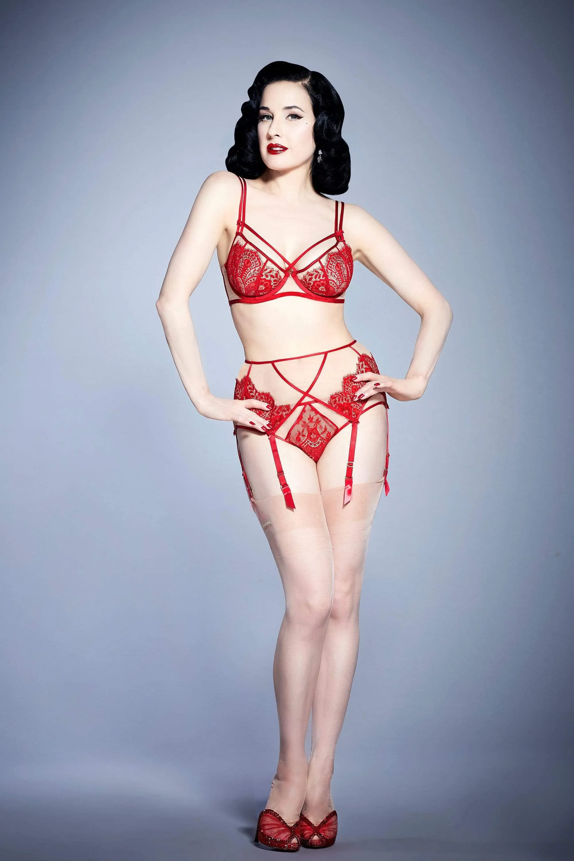 Maestra Red Suspender