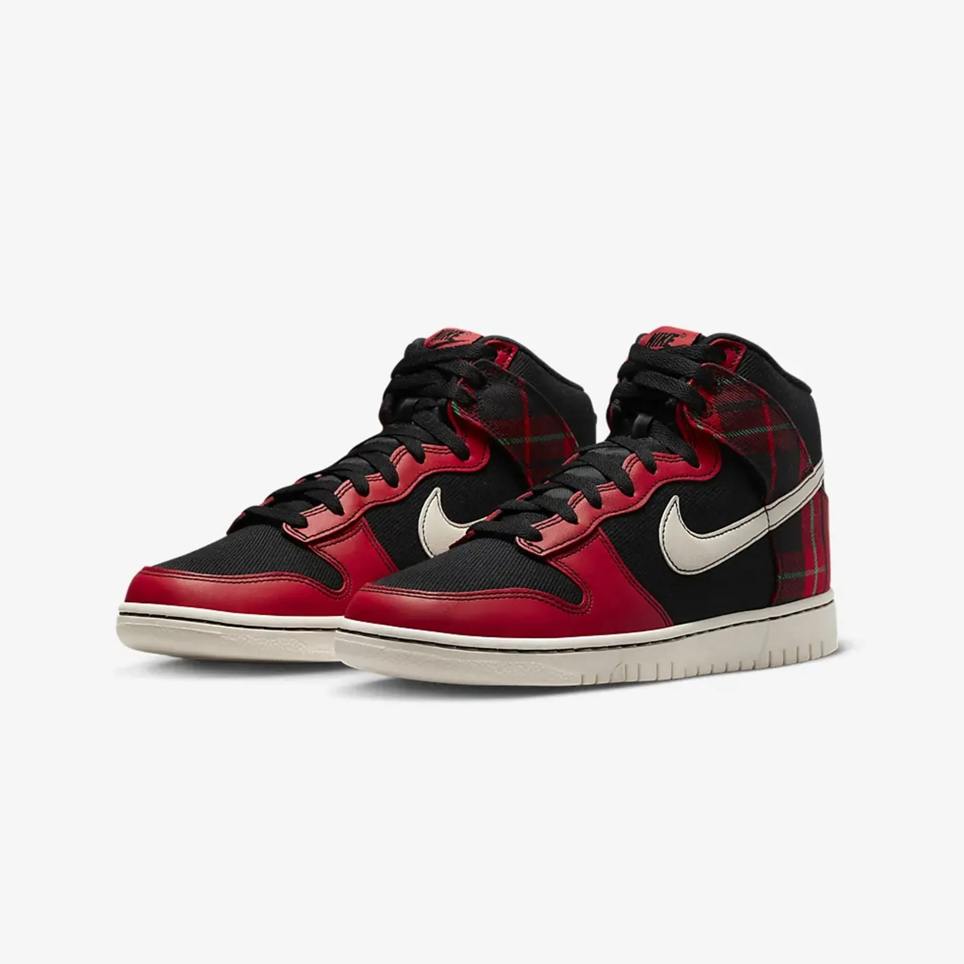 Nike | DUNK HIGH RETRO SE { RED/BLACK