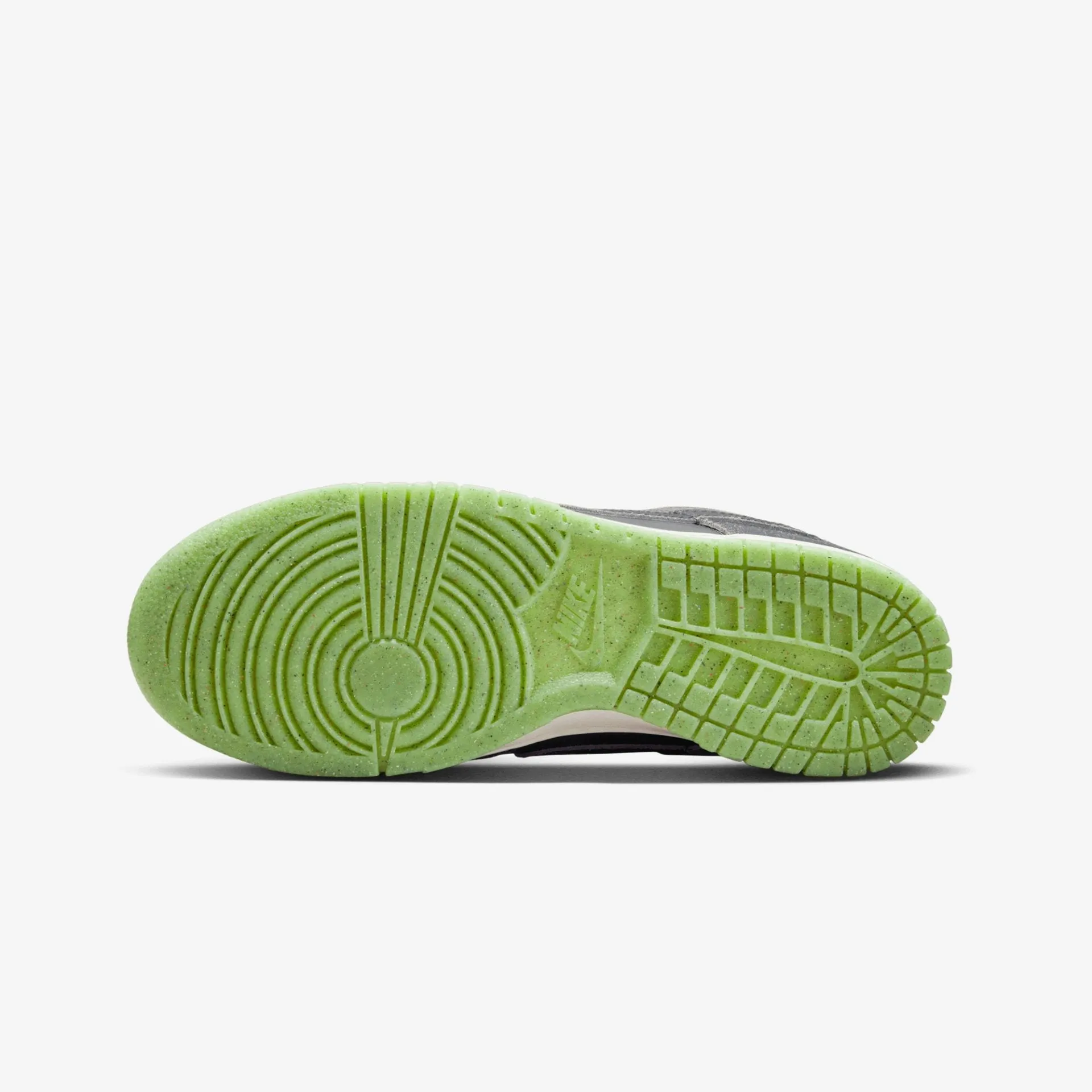 Nike | DUNK LOW RETRO PREMIUM  { SCREAM GREEN