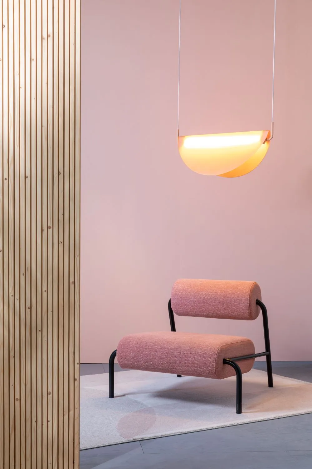 Pink Glass Pendant Lamp | Zuiver Rani