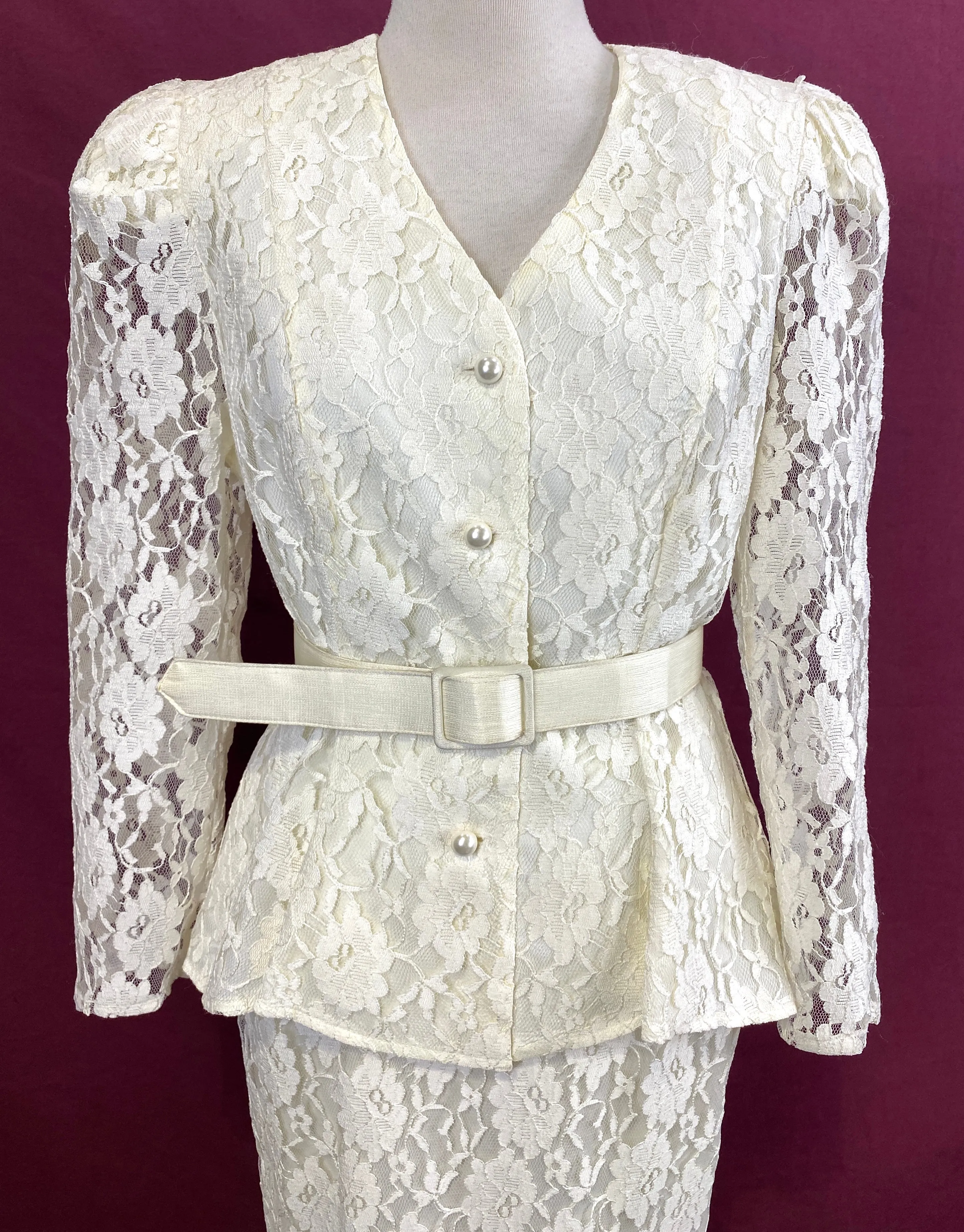 Vintage 1980s Ivory Lace 2-Piece Skirt & Jacket Suit Set with Belt, Small