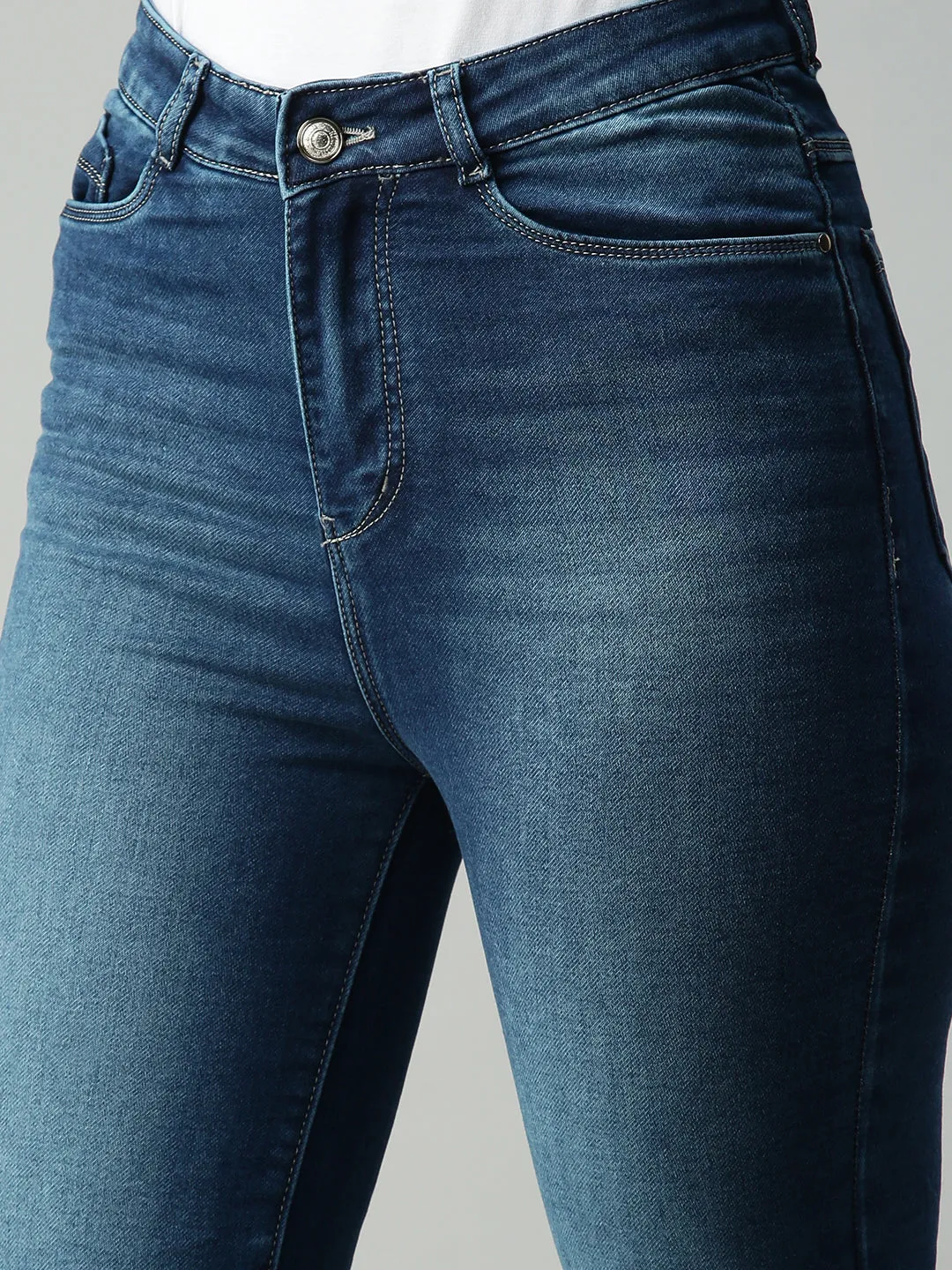 Women Solid Blue Relaxed Fit Denim Jeans