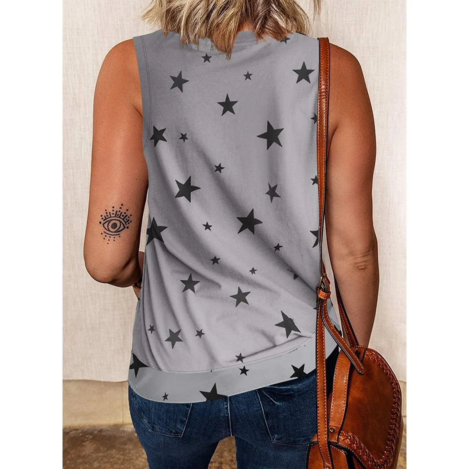 Women's Scoop Neck Tank Tops