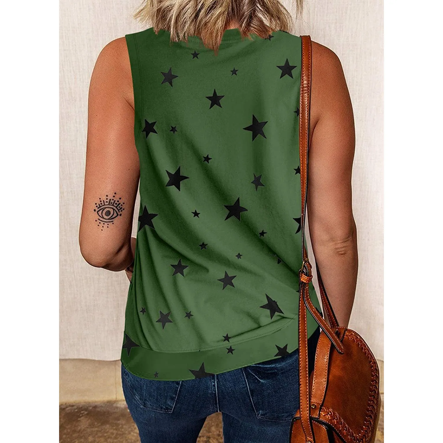 Women's Scoop Neck Tank Tops